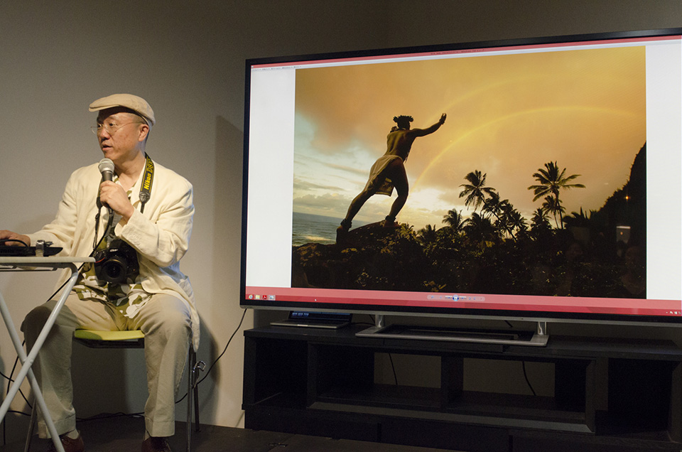 東京カメラ部2015写真展ニコンイメージングジャパントークショーイベント「楽園 ～三好和義が語る“魅せる”写真の秘密～」三好和義
