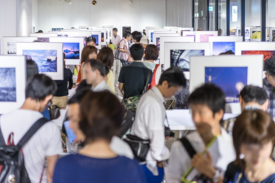 写真展の様子：東京カメラ部2015写真展