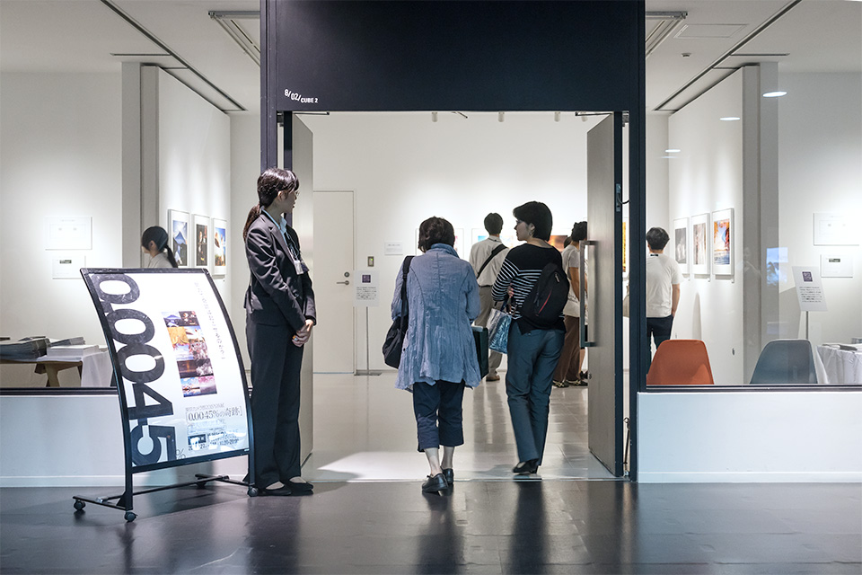 写真展の様子：東京カメラ部2015写真展