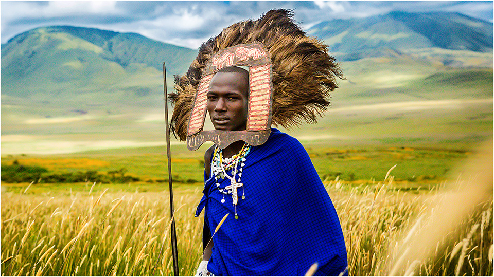 ヨシダナギ × 旅する鈴木トークショー「撮りたい。という衝動 ～ヨシダ、裸でアフリカをゆく出版記念～」