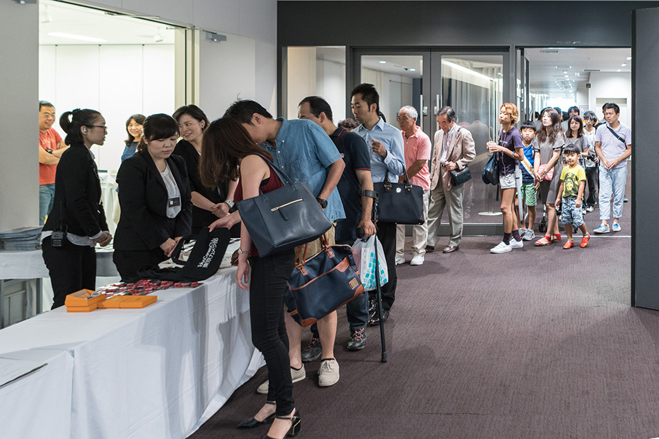 写真展の様子：東京カメラ部2015写真展