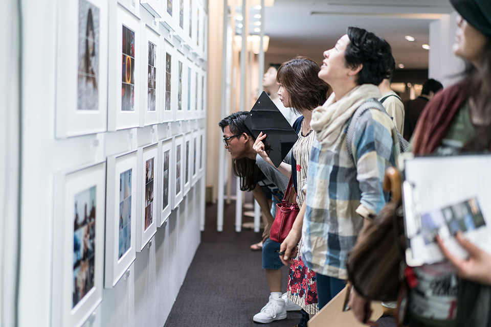 写真展の様子：東京カメラ部2015写真展