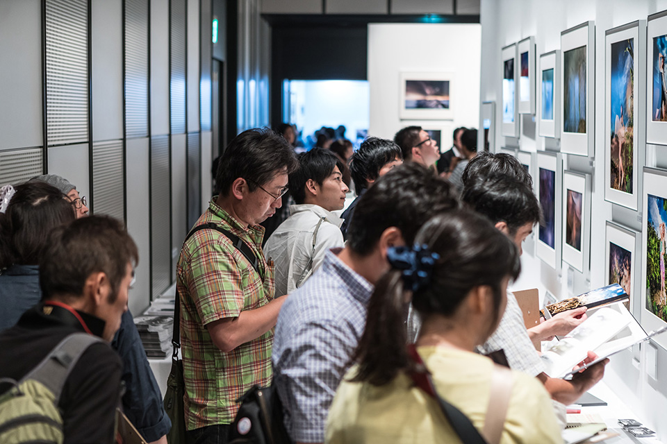写真展の様子：東京カメラ部2015写真展