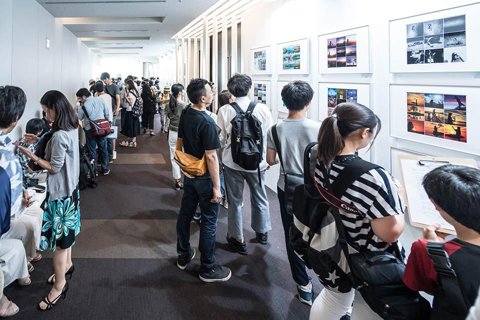 写真展の様子：東京カメラ部2015写真展