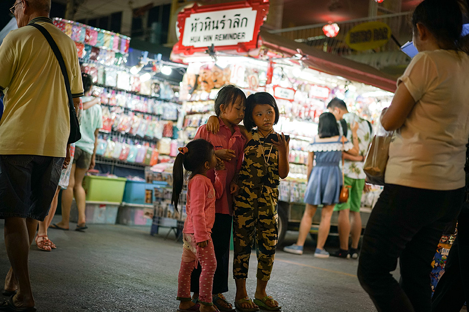 アメリカン・エキスプレス 東京カメラ部10選 浅岡省一氏、八木千賀子氏 「東京カメラ部10選がみた世界 by アメリカン・エキスプレス」