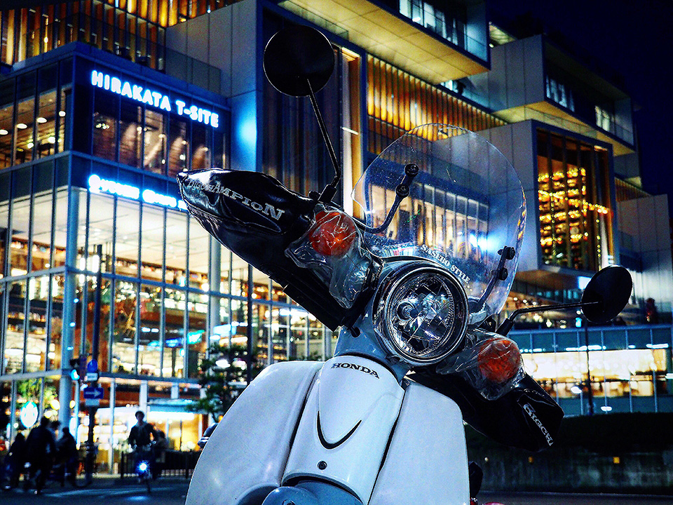 本田技研工業トークショー　こばん氏 × 東京カメラ部運営「Love Cub Snapトークショー　～写真で楽しむスーパーカブ～」