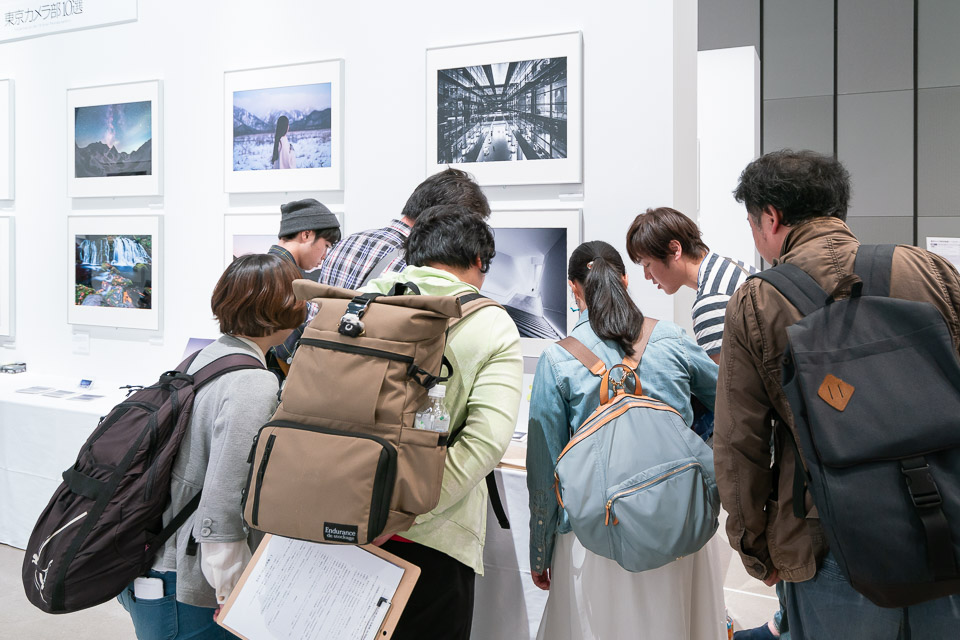 写真展の様子：東京カメラ部2018写真展