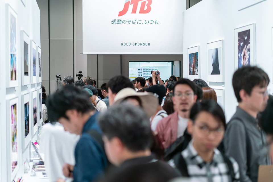 写真展の様子：東京カメラ部2018写真展