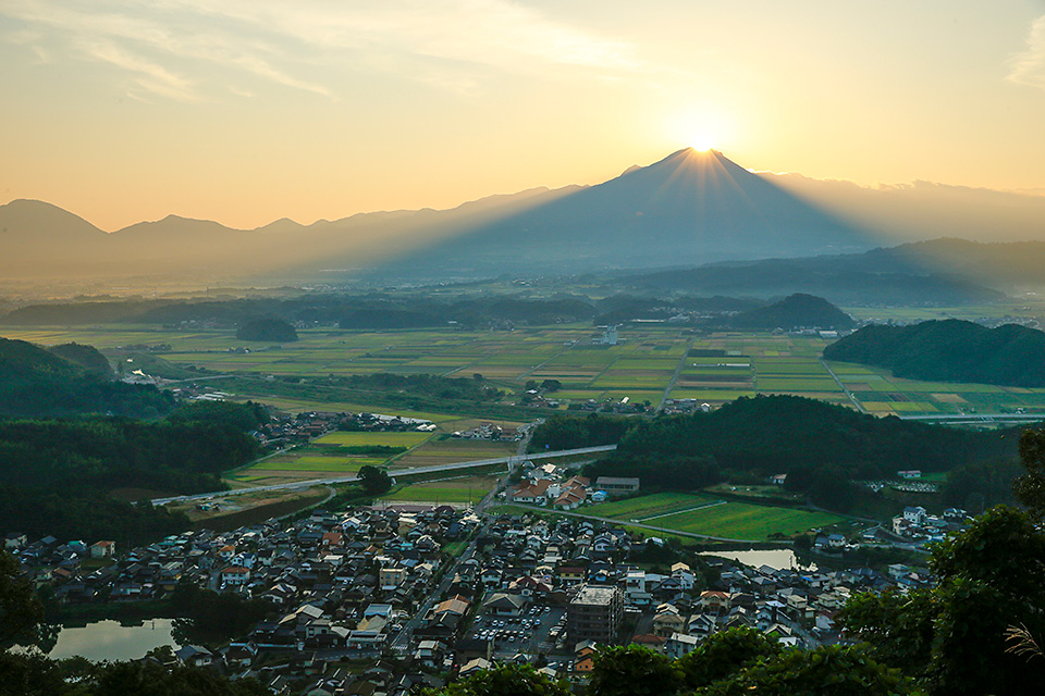 鳥取県知事・平井伸治氏 × 東京カメラ部10選 柄木孝志氏 × 東京カメラ部運営「写真による地方創生の重要点　～官と民のそれぞれの役割～」