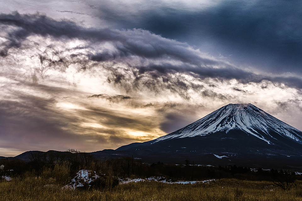 環境省：環境省国立公園課国立公園利用推進室 宮森由美子、東京カメラ部10選 北川力三、本間昭文、東京カメラ部コンテスト入賞者 清水啓、東京カメラ部運営「ともに守り、伝えていく　国立公園の魅力」｜東京カメラ部2019写真展