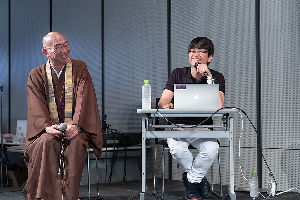 総本山仁和寺 執行長 真言宗御室派宗務総長 吉田正裕、東京カメラ部10選 柄木孝志、別所隆弘、浅岡省一、東京カメラ部運営「仁和寺×東京カメラ部　日本の文化財の美しさを後世に伝える　～青もみじライトアップ2019～」｜東京カメラ部2019写真展