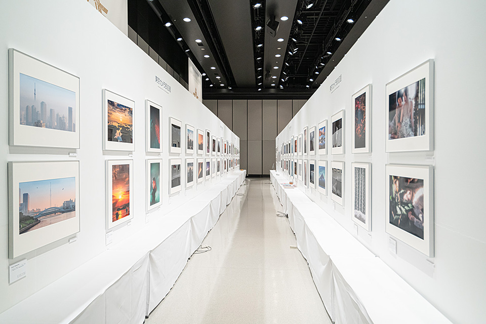 写真展の様子：東京カメラ部2019写真展